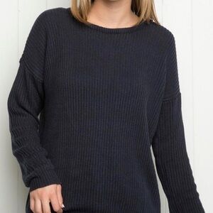 Brandy Melville Crewneck Knit Sweater in Navy